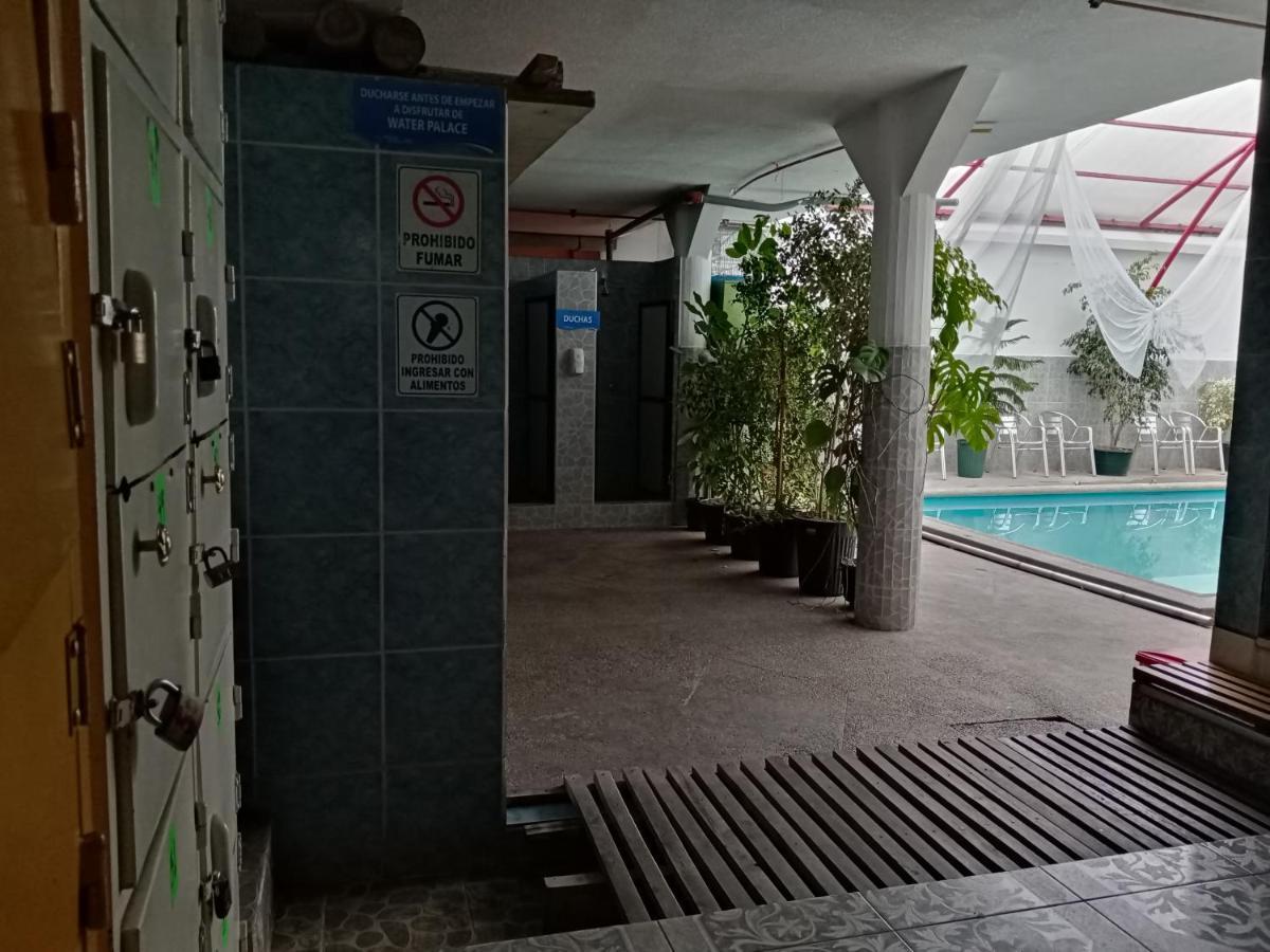Hostal Sauna Water Palace Quito Luaran gambar