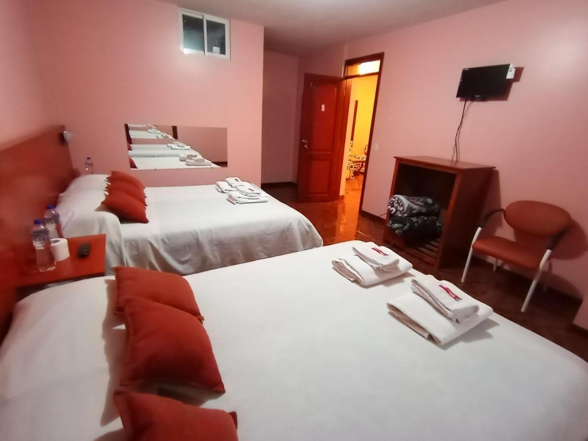 Hostal Sauna Water Palace Quito Luaran gambar