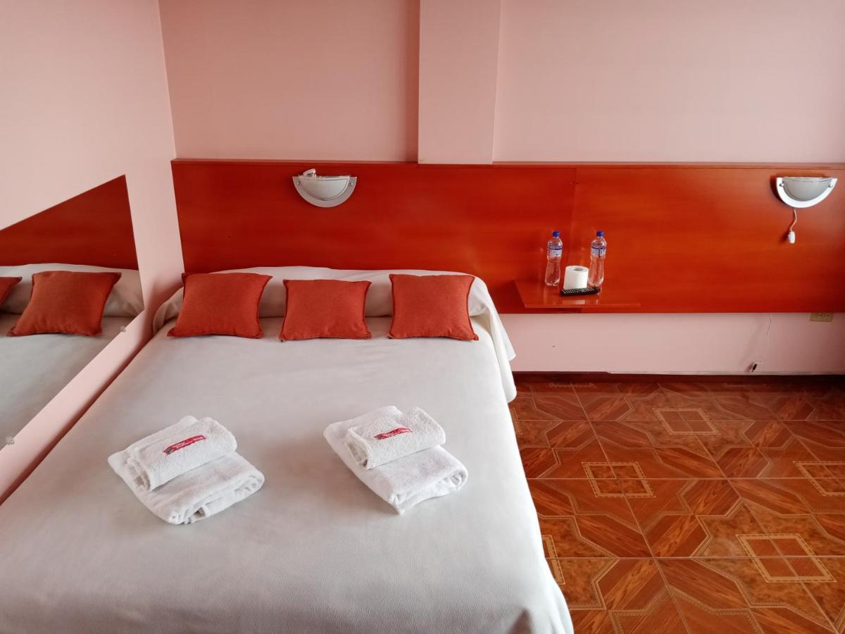 Hostal Sauna Water Palace Quito Luaran gambar