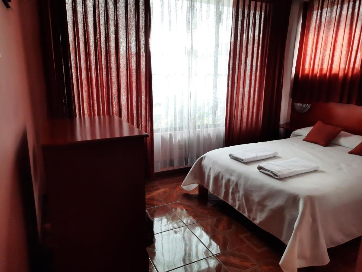 Hostal Sauna Water Palace Quito Luaran gambar